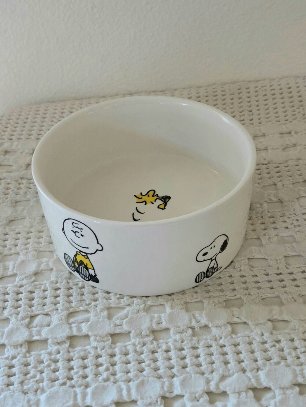 Peanuts Charlie Brown Snoopy Woodstock Large White Ceramic Pet Bowl Dish